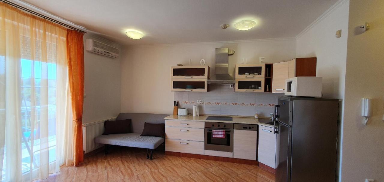 Bazsi Golden Beach Apartman Siófok Exterior foto
